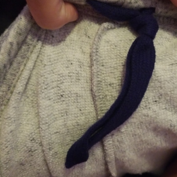 Gray pink VS sweats size medium Like new - Picture 5 of 6